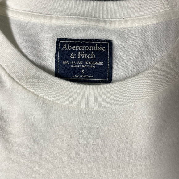 Abercrombie Long Sleeve Crew Neck Size S White with Blue"Exploded" Back Graphic - Picture 3 of 4